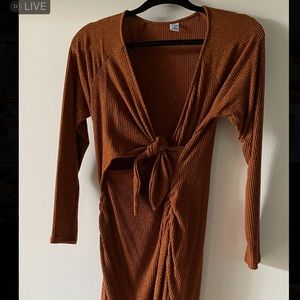 Rust Maternity Dress, perfect for Thanksgiving